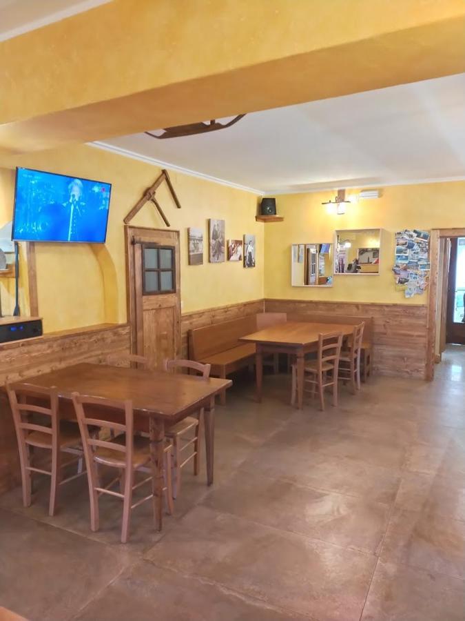 Locanda Da Tullio Capovalle ภายนอก รูปภาพ