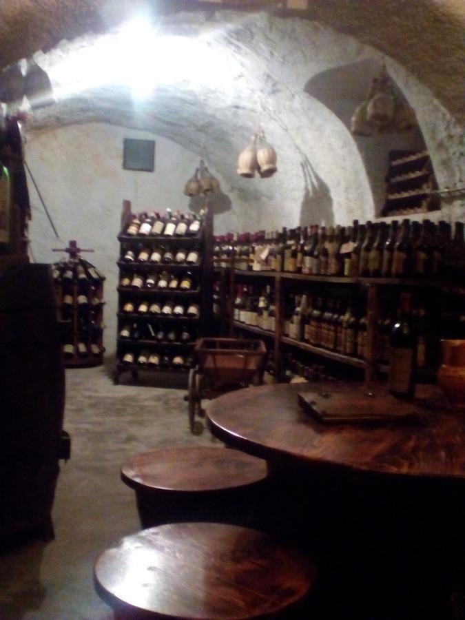 Locanda Da Tullio Capovalle ภายนอก รูปภาพ